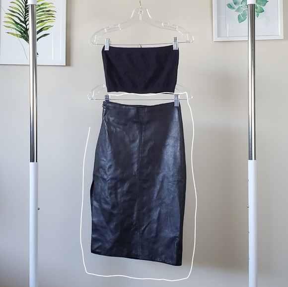Leather pencil skirt - Picture 1 of 1